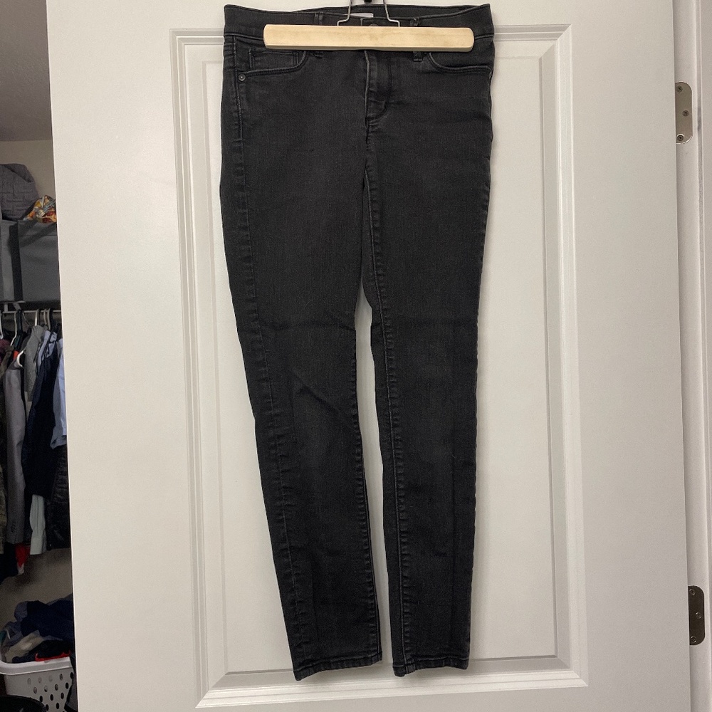 Women’s skinny jeans